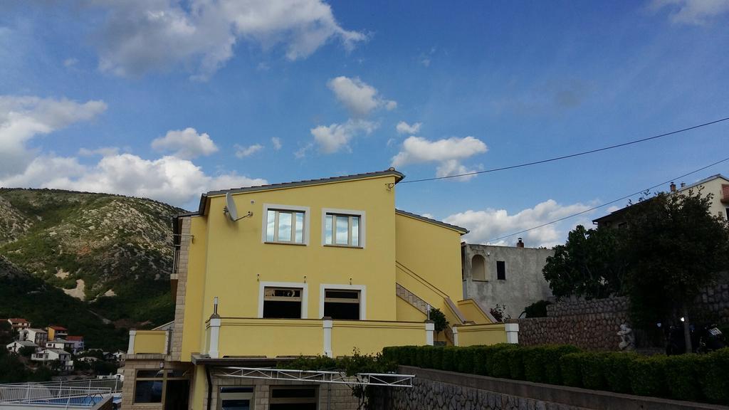 Apartments Zora Сень Экстерьер фото