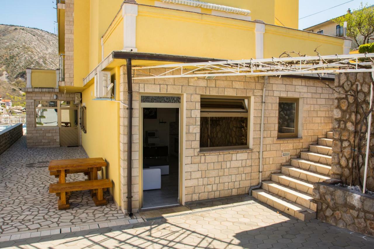 Apartments Zora Сень Экстерьер фото