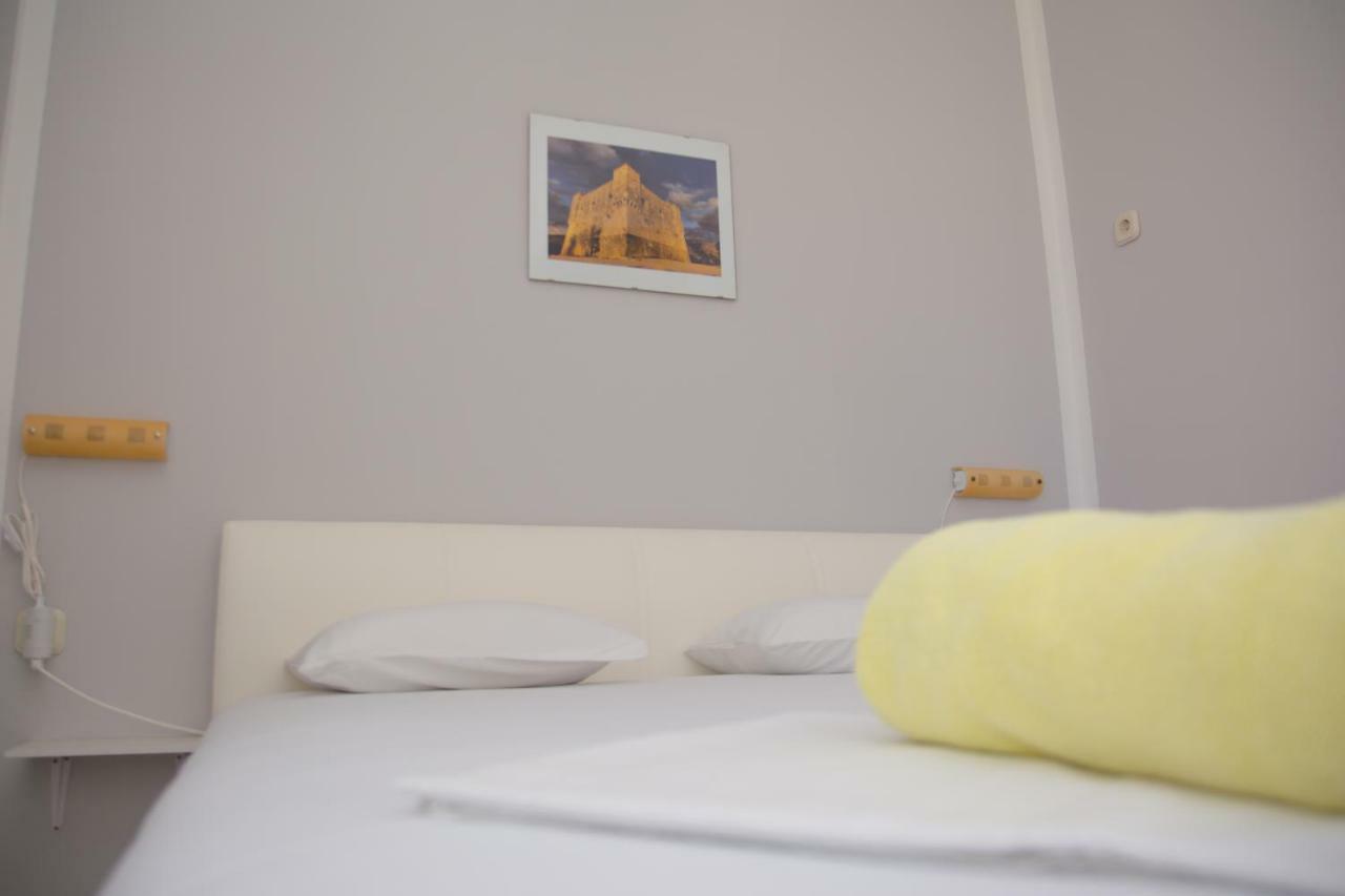 Apartments Zora Сень Экстерьер фото